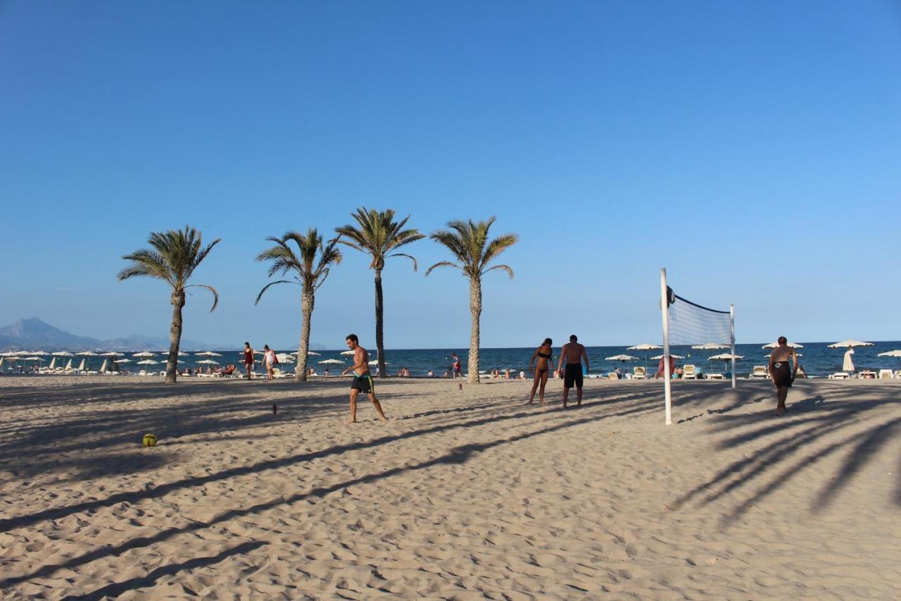 Apartamentos Sol Y Luz El Campello Dış mekan fotoğraf