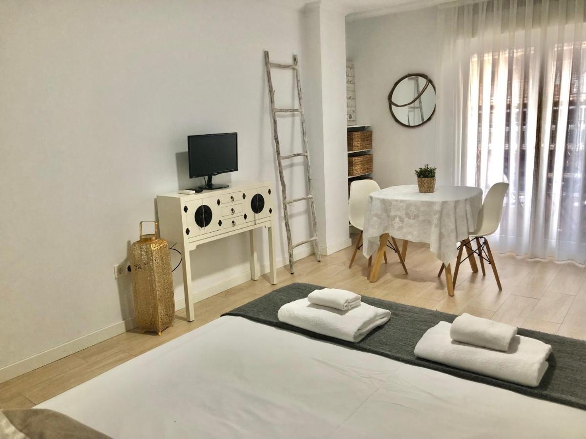 Apartamentos Sol Y Luz El Campello Dış mekan fotoğraf