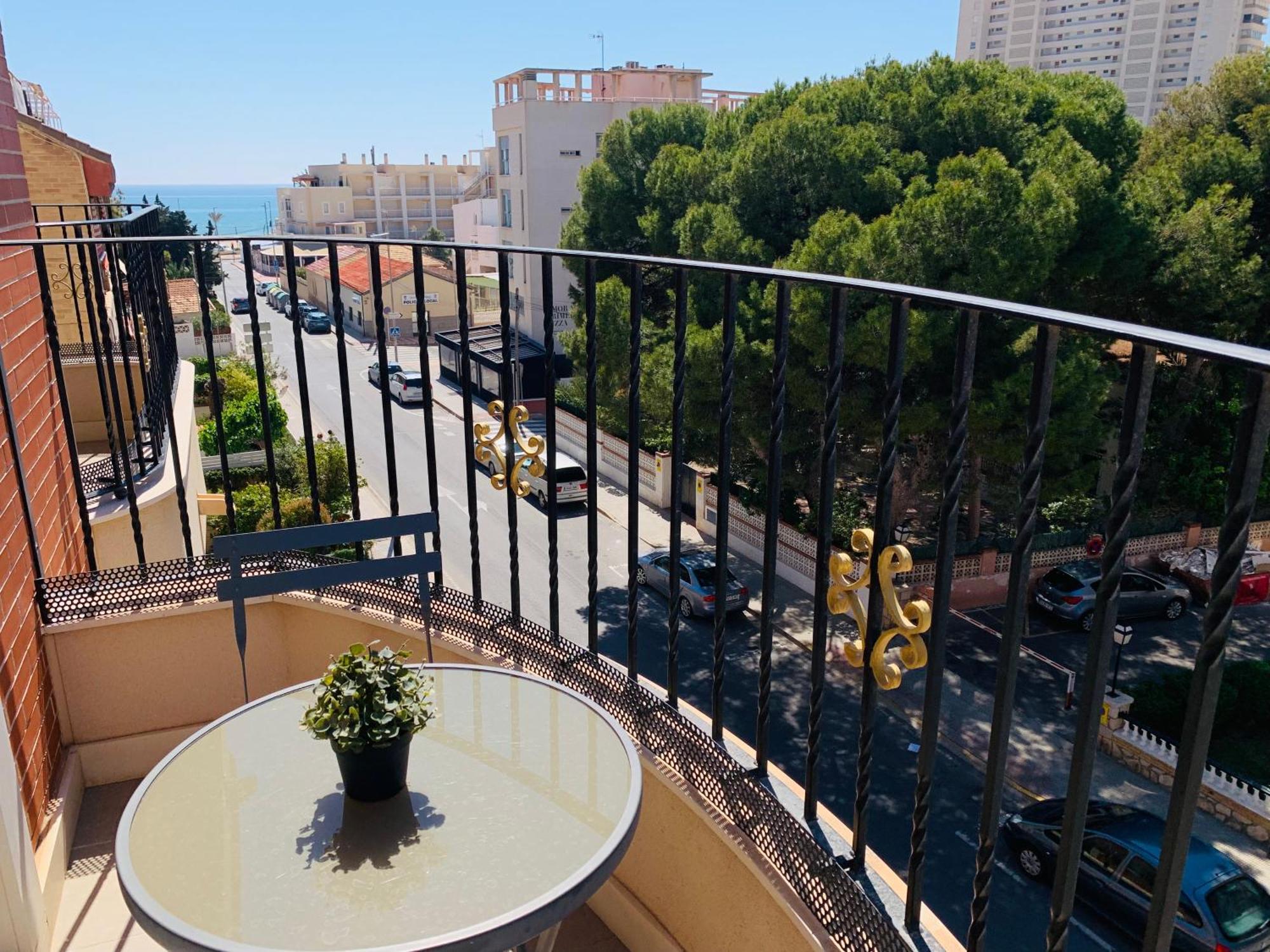 Apartamentos Sol Y Luz El Campello Dış mekan fotoğraf