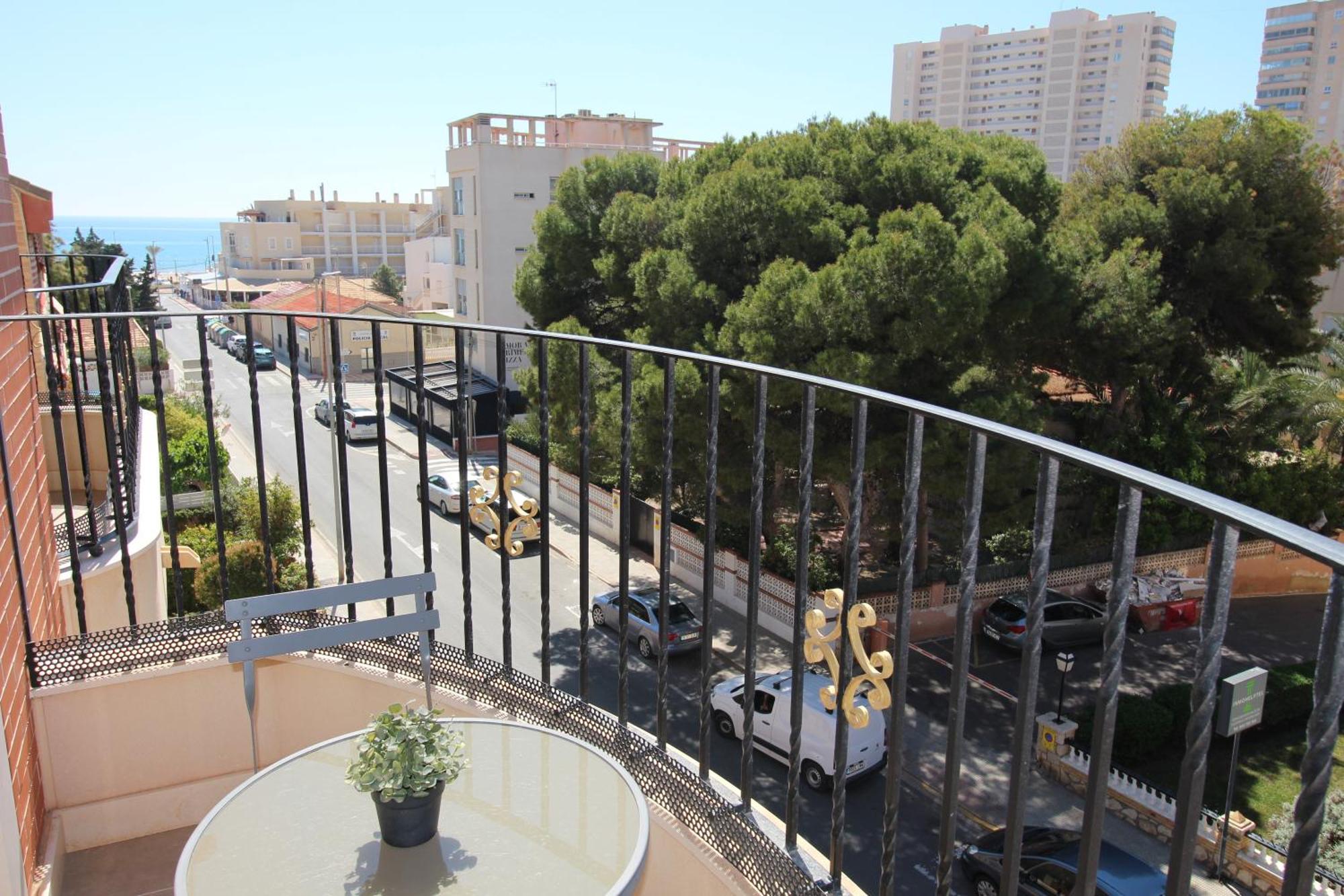 Apartamentos Sol Y Luz El Campello Dış mekan fotoğraf