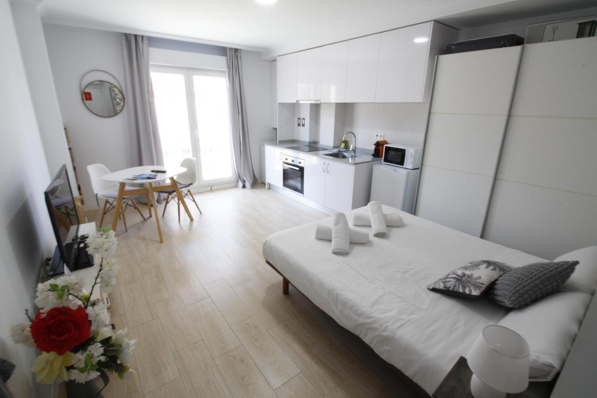 Apartamentos Sol Y Luz El Campello Dış mekan fotoğraf